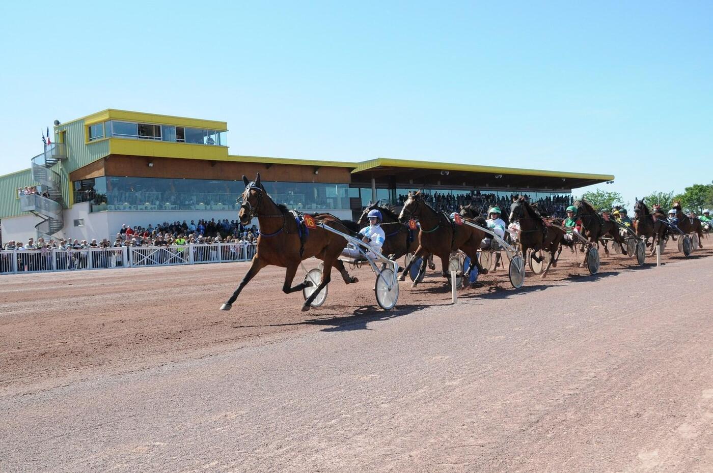 maure hippodrome-Copier